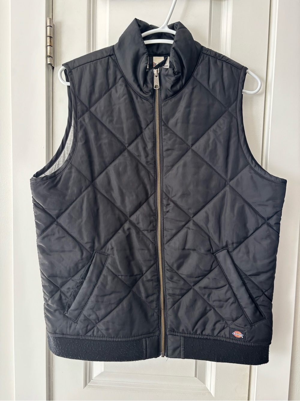 Dickies Women’s Black Quilted Vest